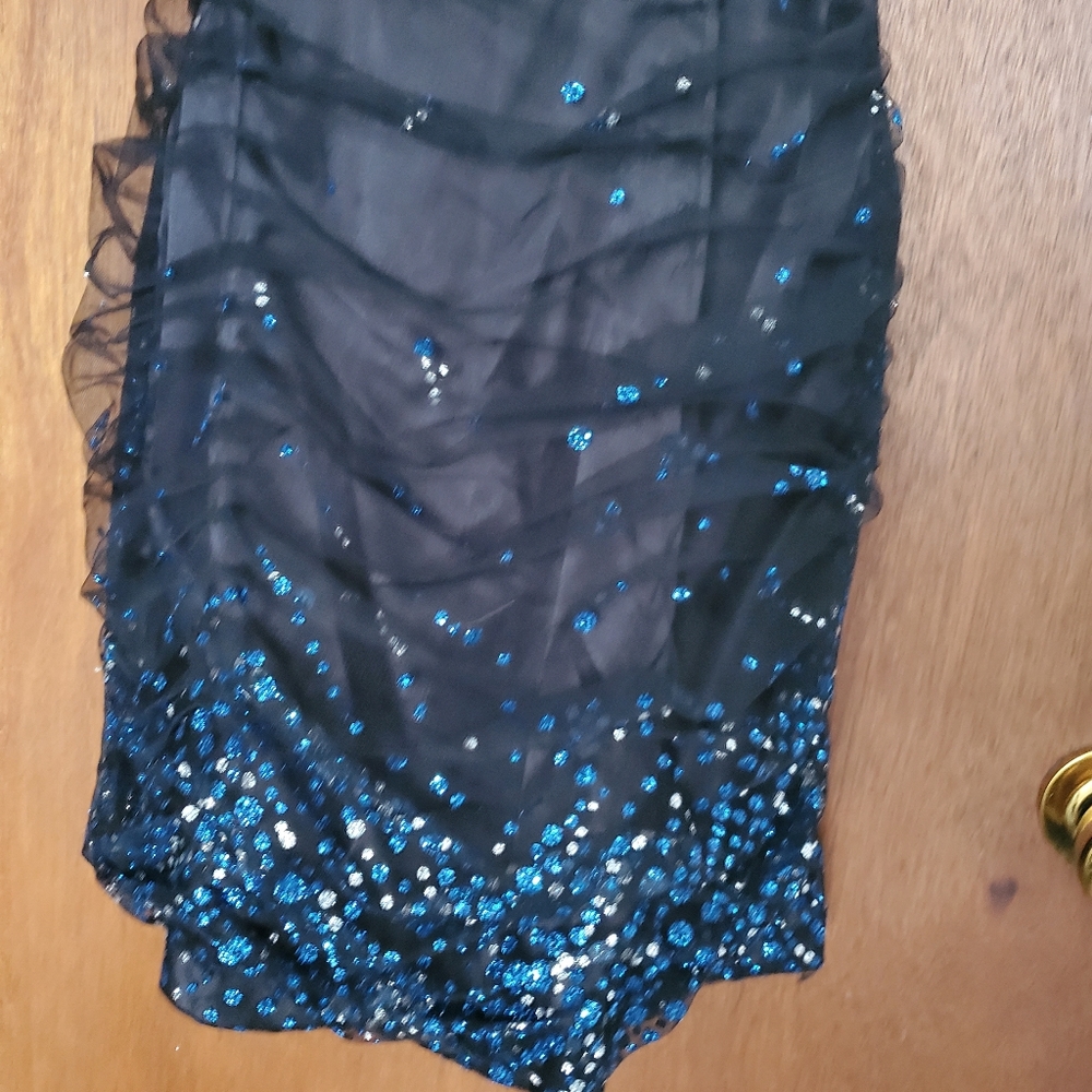 Strapless Homecoming dress - Picture 2 of 8